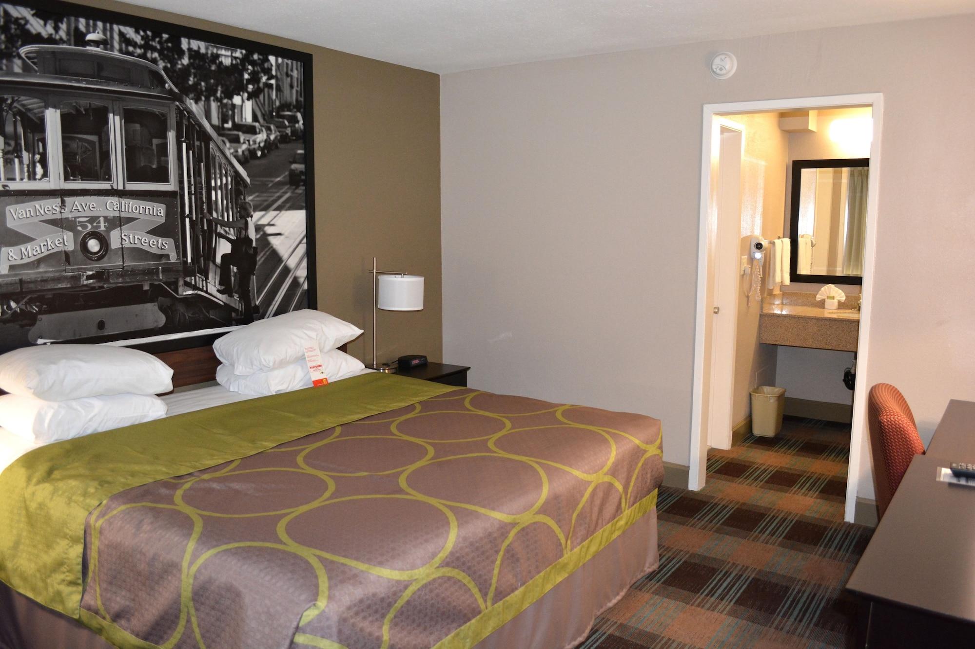 Super 8 By Wyndham Salinas Motel Kültér fotó
